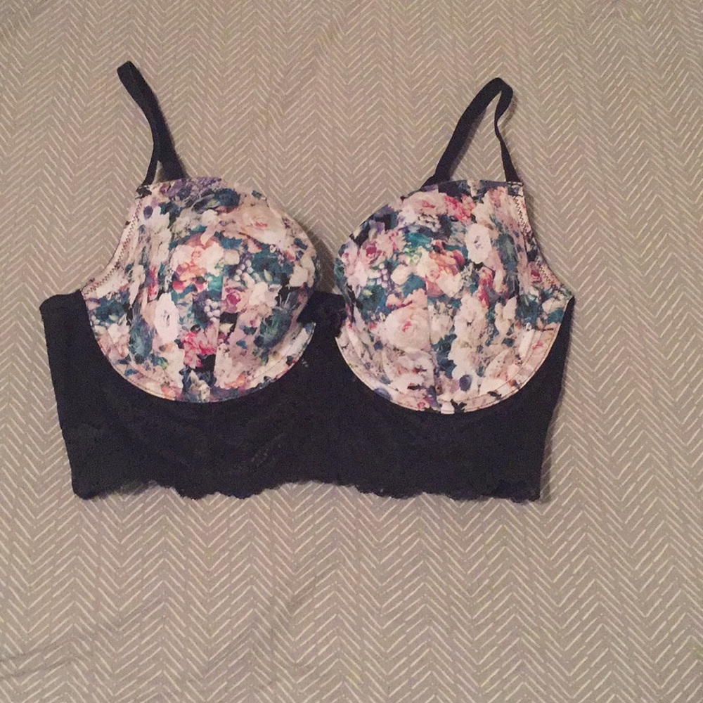 🤭🛑SOLD🛑🤭Xhilaration Floral Corset Bra
